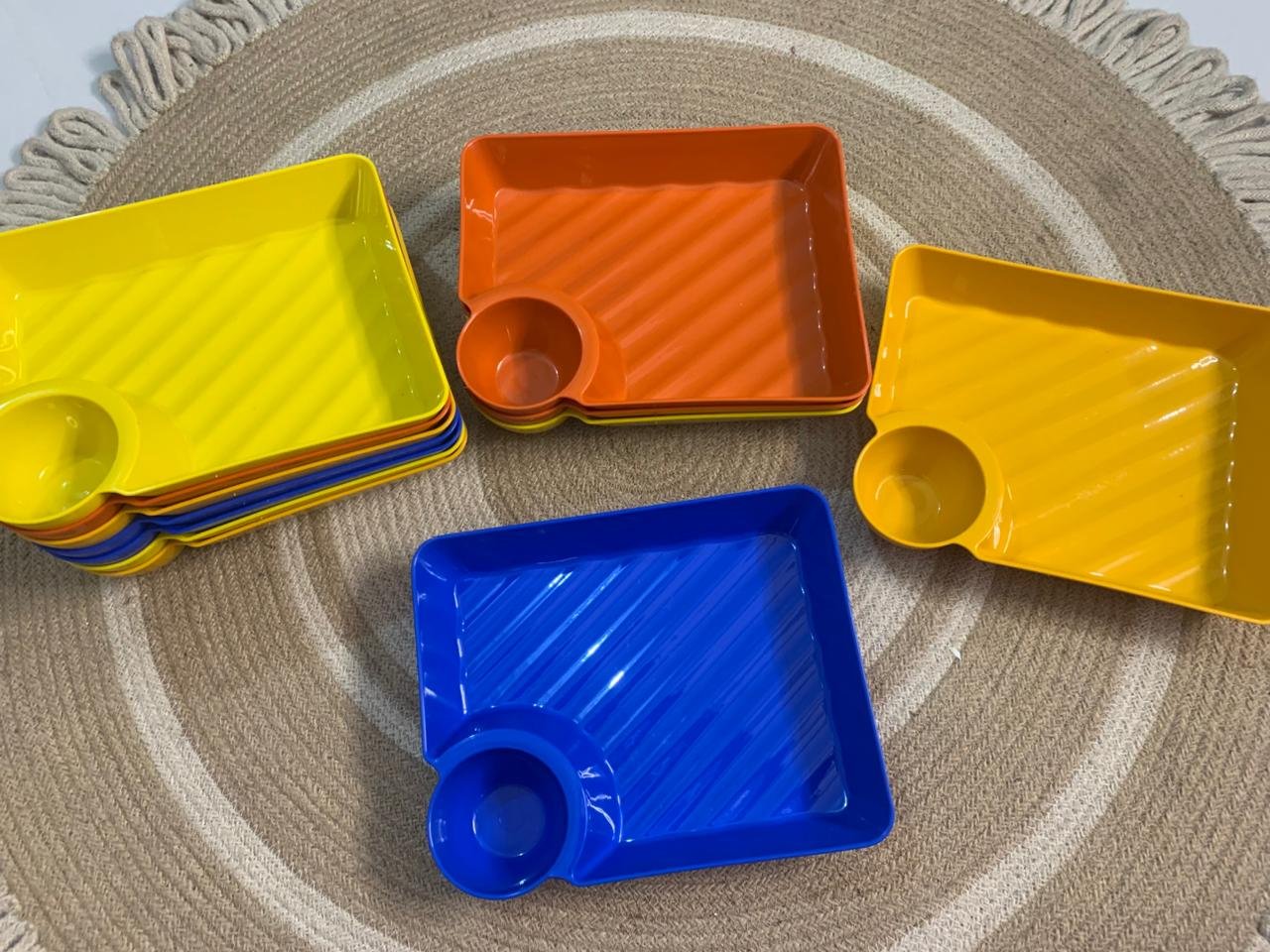 ১২ পিস ডাম্পলিং প্লেট সেট